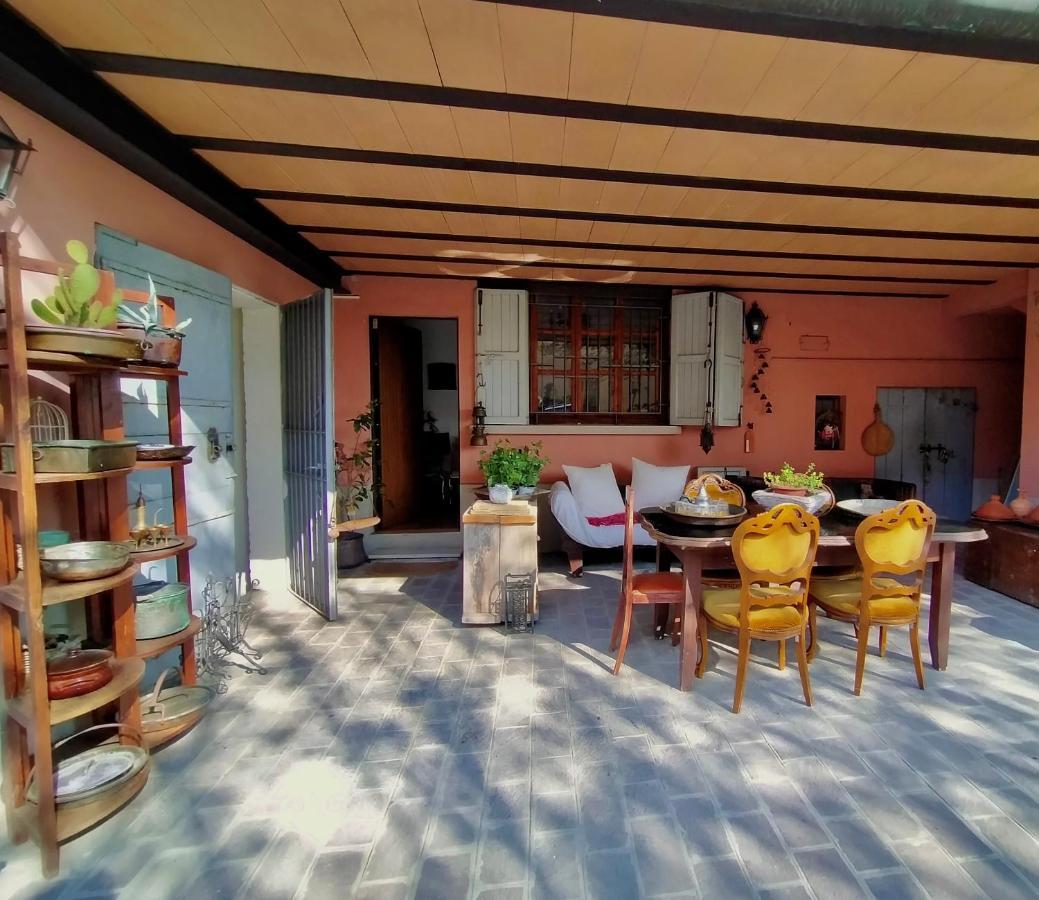 B&B La Bugia Di Villa Tanzi Parma Exterior foto